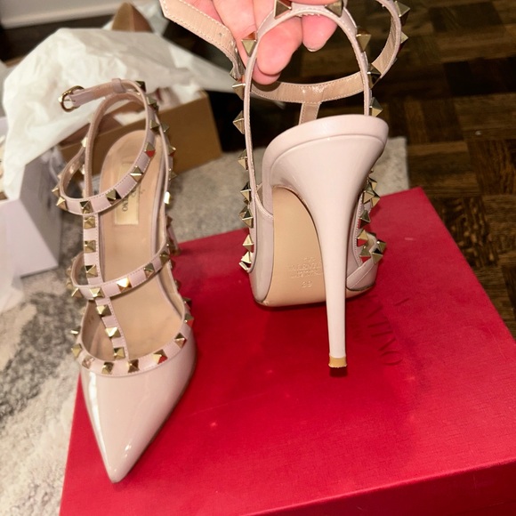 Valentino rock stud patent size 39 - Picture 5 of 12